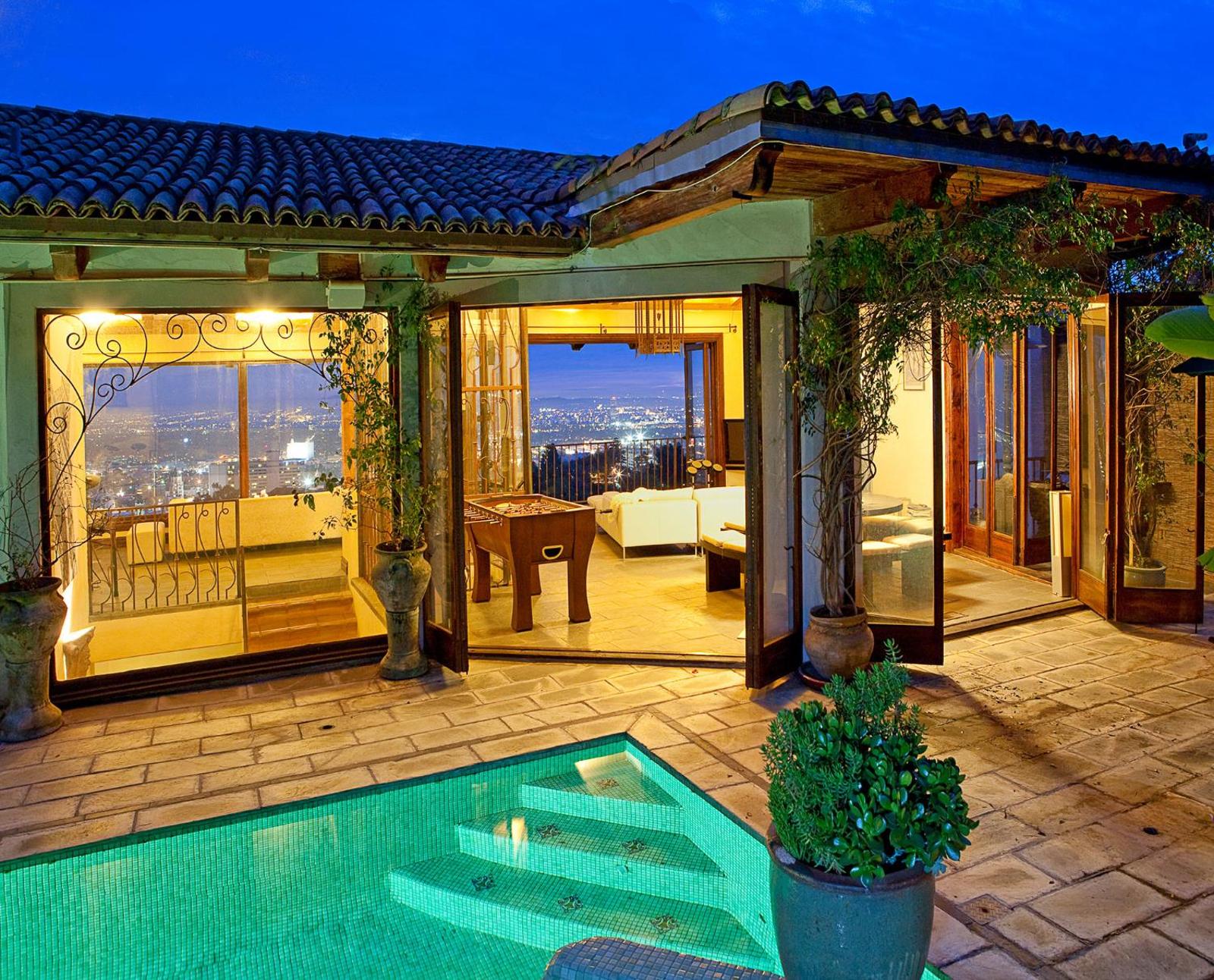 Villa in the Sky Main image 1